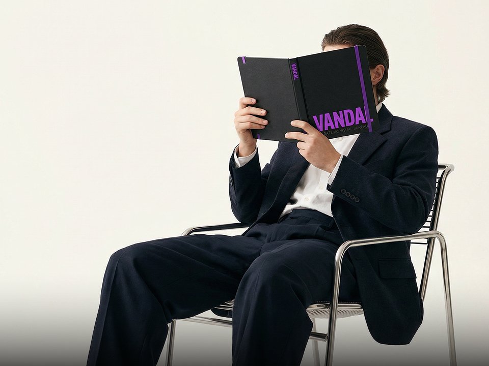 Create stationery brand identity