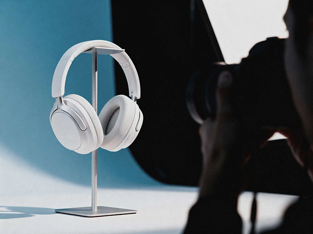 E-commerce with Corporate Colors